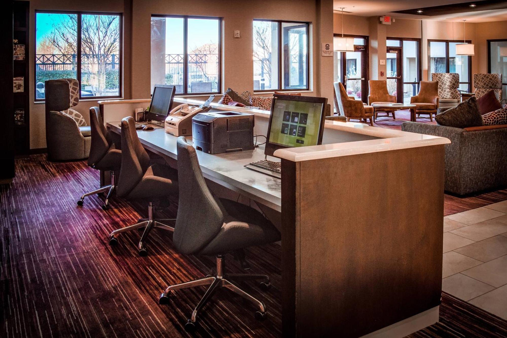Courtyard By Marriott Norman Exterior foto