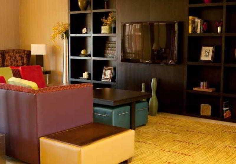 Courtyard By Marriott Norman Interior foto