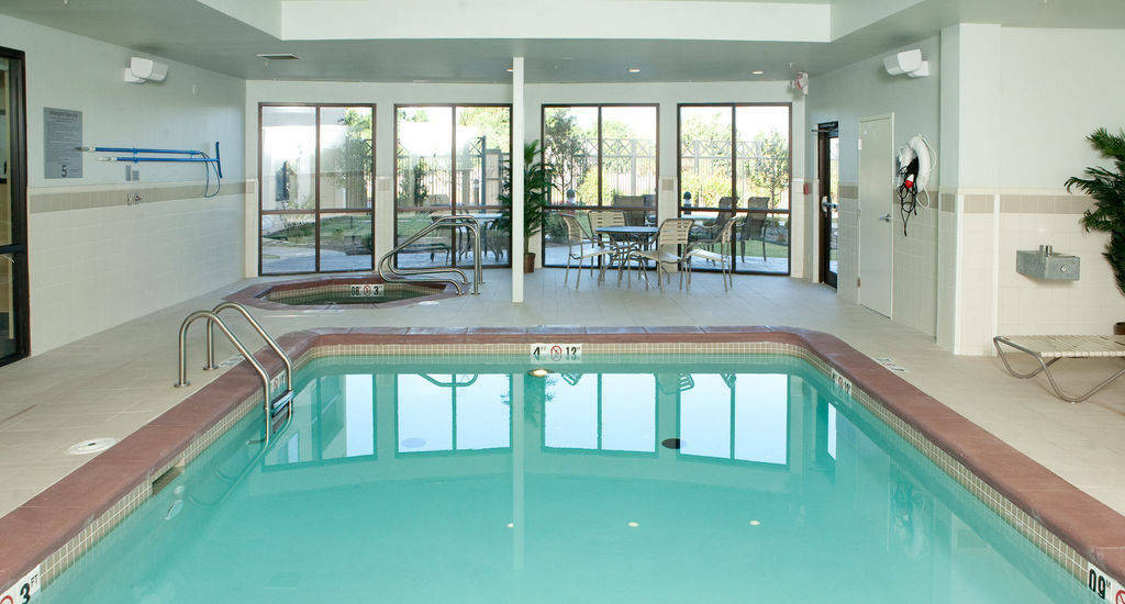 Courtyard By Marriott Norman Exterior foto